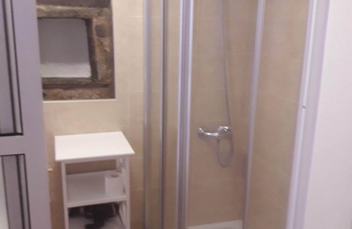 Proenca-a-Nova House | A tiny house in the center of the village of Sertã