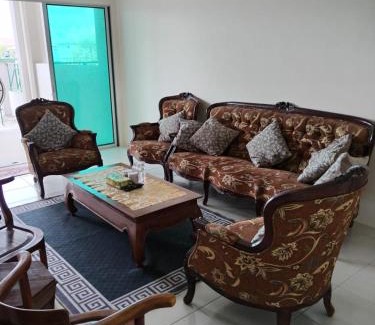 Lekir House | A to Z Homestay