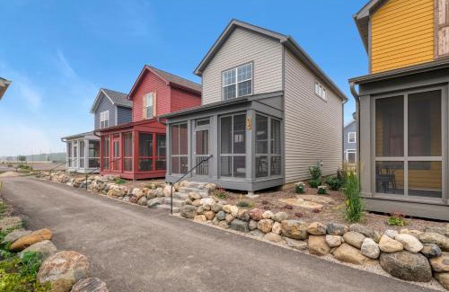 Ottawa House | A Touch of Grey