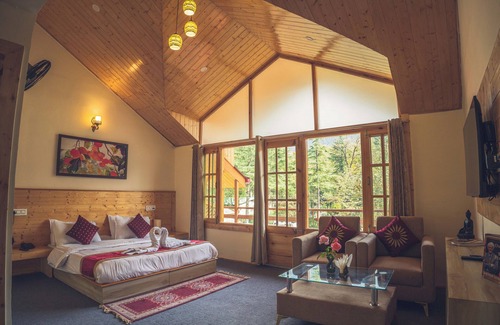 Manali Resort | A tranquil resort located at Manali.nnOur resort offers WiFi