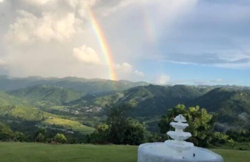 Morovis House | A Tranquil Sanctuary with 360° Views, Villa Rosalia