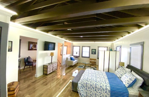 Florida South Atlantic Coast Apartment | A Unique detached two story beachfront apartment located on two acre Estate