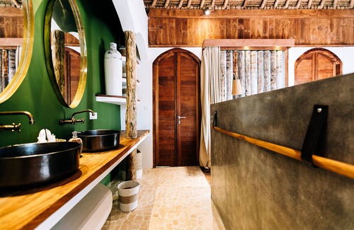 Gili Trawangan Resort | A unique French owned boutique hotel on the paradise island of Gili Trawangan