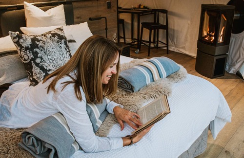 Lake Hawea Ski Chalet | A UNIQUE GEO-DOME EXPERIENCE - Stay.Explore.Enjoy