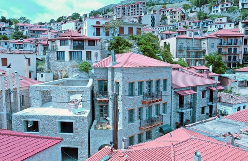 Arachova Hotel | A unique Hotel located in the center of Arachova - Greece