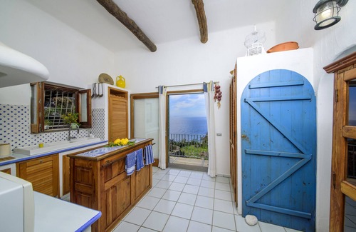 Forio Villa | A unique retreat on Ischia island west coast with private access to the sea