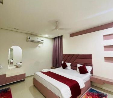 Lakdi Ka Pul Apartment | A V Flat 2BHK
