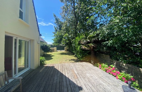 Belz Villa | A very comfortable holiday home in Ria d'Etel. Sea view. Charming and quiet.