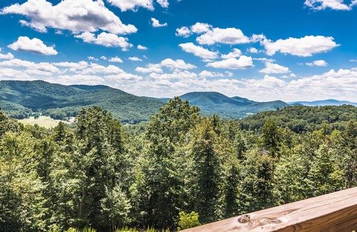Morganton Cabin | A View To Remember
