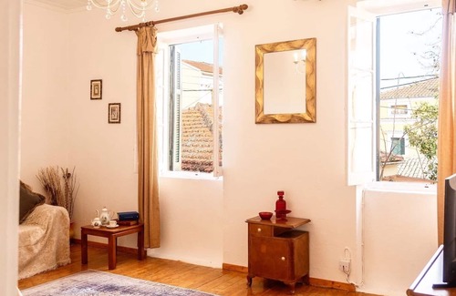 Molos House | A village relaxing house, close to the beach, family-pet friendly