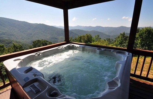 Bryson City Cabin | A Walk in the Clouds