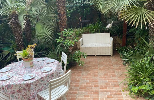 Maristella House | a walking distance to the sea