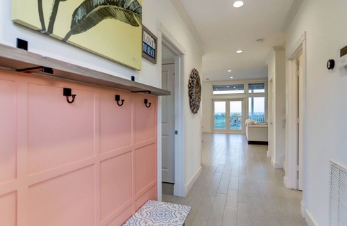 Pirates Beach West House | A Wave From It All Breathtaking views, fenced yard, A Wave From It All
