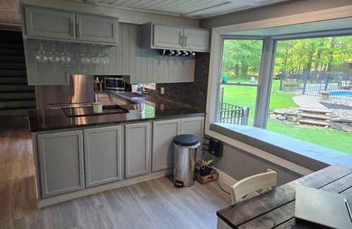 Saratoga Springs House | A welcoming retreat ideally situated just 10 minutes from Saratoga Springs.