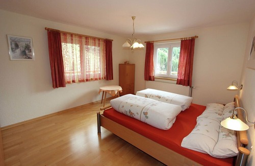 Ausservillgraten Apartment | A well kept holiday home, full of atmosphere and with a wooden decor.