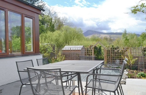 Portinscale Cottage | A well placed semi-detached cottage with fell views.