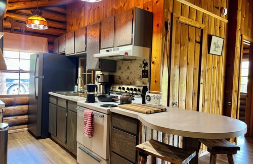 Rimrock Cabin | A Western Cabin Retreat in the Heart of Billings.