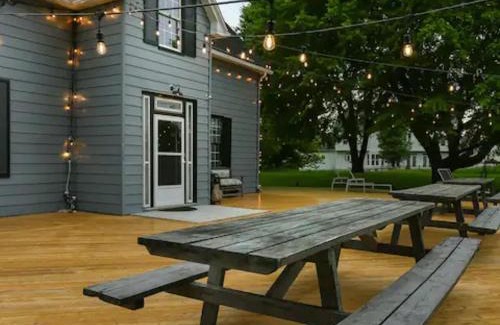 Berryville House | A Whimsical Farmhouse Retreat- Suite 3