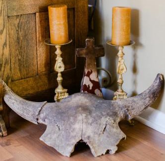 Cody House | A Wilderness Retreat - Your Gateway to Yellowstone