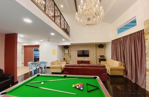 Taman Johor Jaya House | A08 Johor Jaya Karaoke Party House