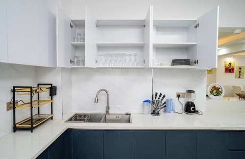 Kilimani Apartment | A1-Spacious Oak Residency Kilimani- Pool, Gym+ Lift
