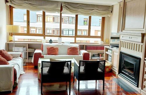 Santander Apartment | A15-Acogedor alojamiento en Valdenoja, Santander