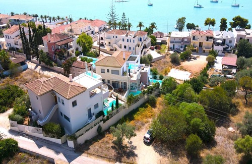 Bouzaiika House | A3 - Luxury house with pool, Goutos Properties Porto Heli