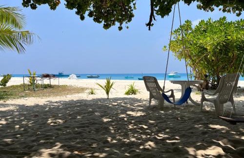 Fulidhoo House | Aagali Beach