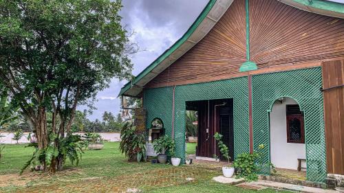 Kota Bharu Villa | Aaira 8Pari Riverview Lodge