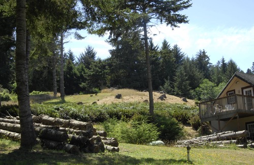 Ferndale Cottage | "Aalborg Suite" private suite on 10 acres overlooking Ferndale - Humbolt County