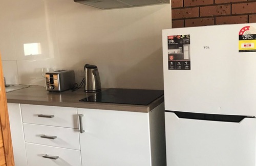 Mulwala Cabin | Aaroona Resort studio cabins