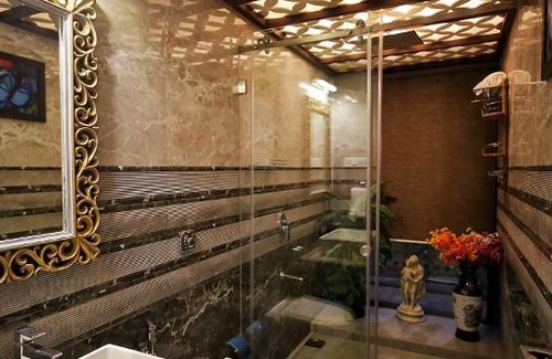 Mumbai Villa | Aashiyaanaa villa "THE PALACE"