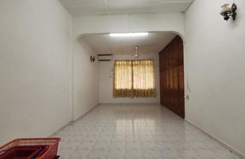 Batu Pahat Resort | AB&B Suite Homestay BATU PHAT