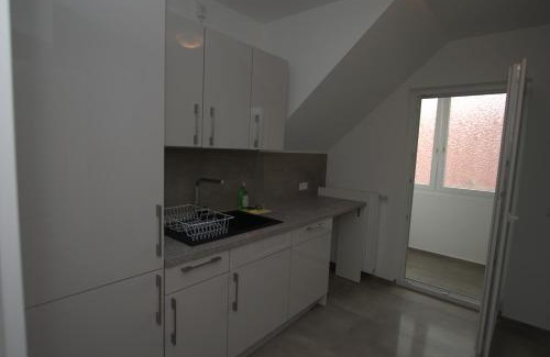 Benzviertel Apartment | AB Stuttgart Untertürkheim