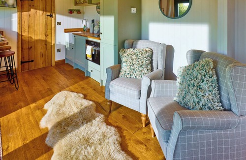 Wichenford House | Abberley Shepherds Hut - Ockeridge Rural Retreats