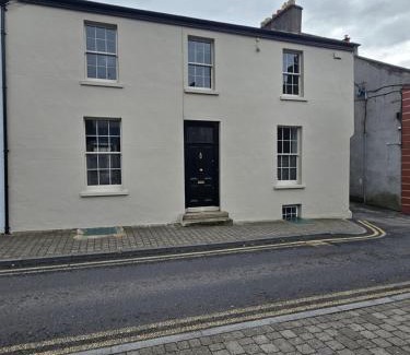 Trim House | AbbeyLane house