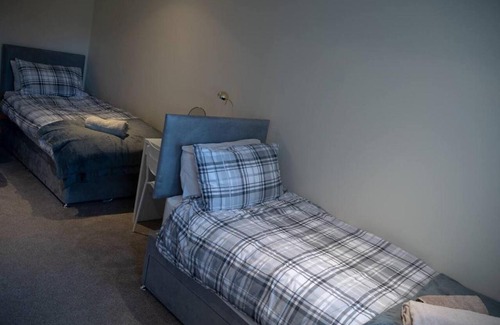 Ayr House | Abbots Way
