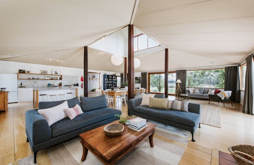 Buckaroo House | Abercorn - one of Stayz’s 2025 Holiday Homes of the Year