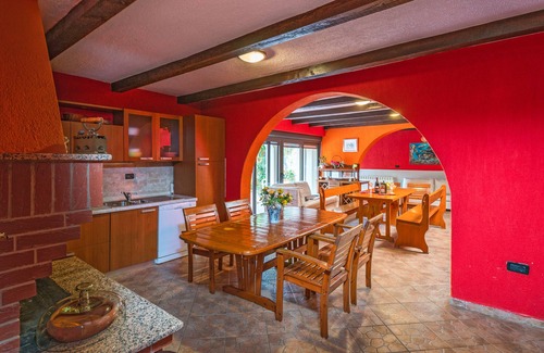 Liznjan Villa | Abgelegen Villa Irma mit Pool am Waldrand in Liznjan, Südküste Istrien, Kroatien