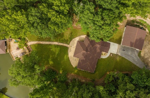 Jacksons' Gap House | Abigail's Lake Haven by Big Fish Real Estate Group at Lake Martin
