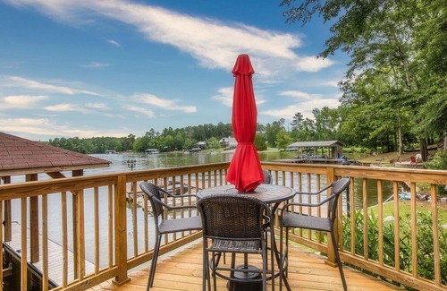 Jacksons' Gap House | Abigail's Lake Haven by Big Fish Real Estate Group at Lake Martin