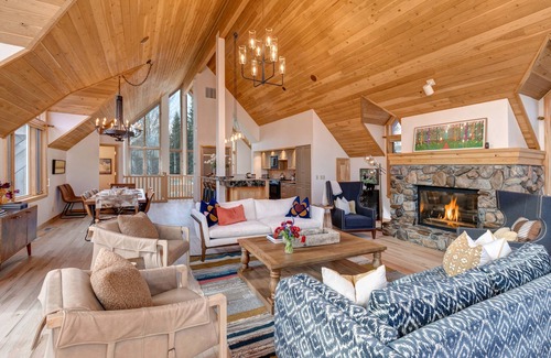 Teton Pines House | Abode at Golden Spruce | Prime Location for All Seasons