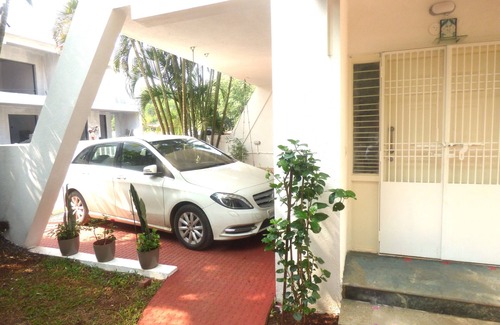 Lonavala Villa | Abode Pool, Golf & Fun Villa 2BHK nClose to main market.nSuitable for 8 Guests