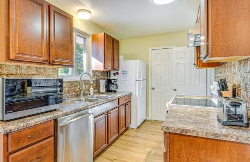 Indianapolis House | about 10 Mi to Dtwn Indianapolis Home with Game Room!
