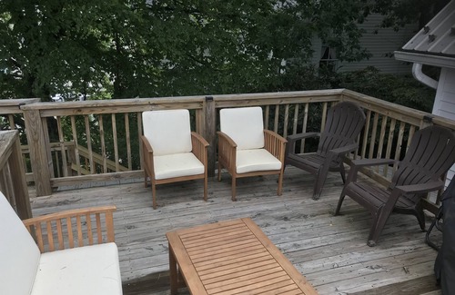 Highlands Apartment | Above a Wine Shoppe.Downtown Highlands!