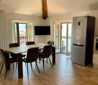 Varenna Apartment | Above the lake