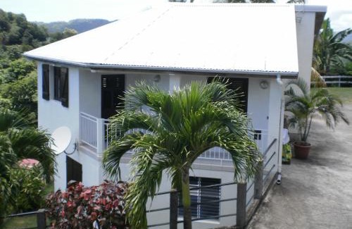 Le Marin House | Abri Gens Libres