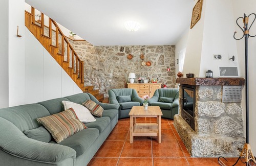 Rio Caldo Cottage | Abrigo do Gerês - Cozy Mountain House with Breathtaking Views