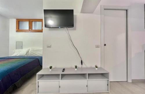 Cologno Monzese Apartment | Abruzzi Home