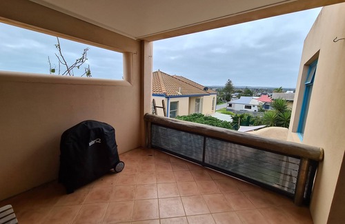 Christies Beach House | Absolute Beachfront Getaway in Adelaide's South